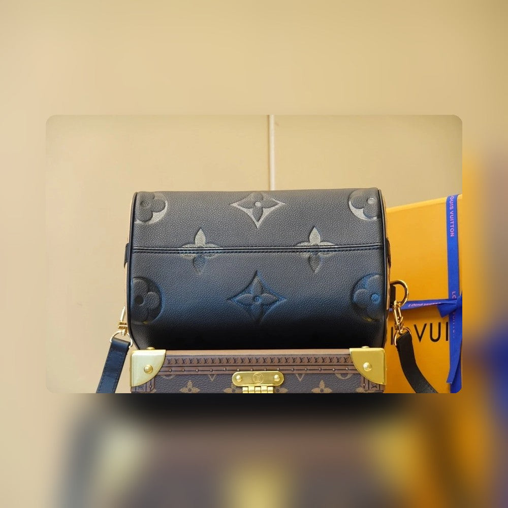 Anum Bags ln Luxury Bag --56587
