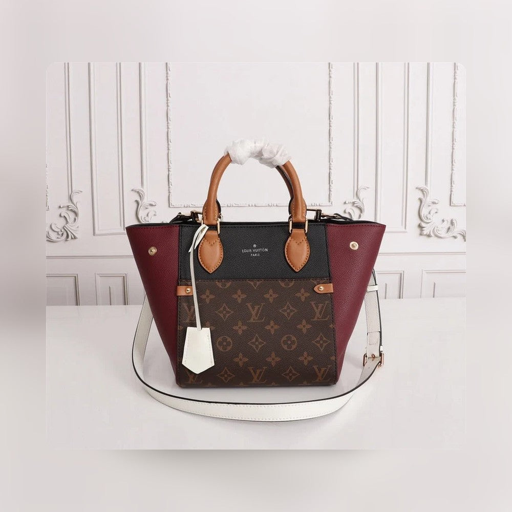 Anum Bags Detail