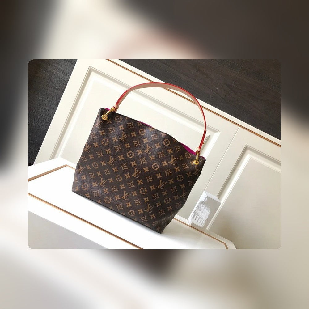 Anum Bags Detail