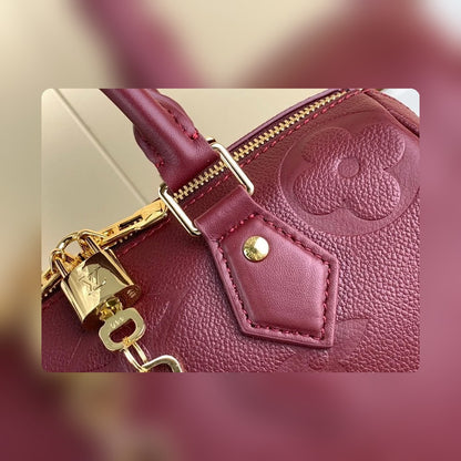 Anum Bags ln Luxury Bag --56315