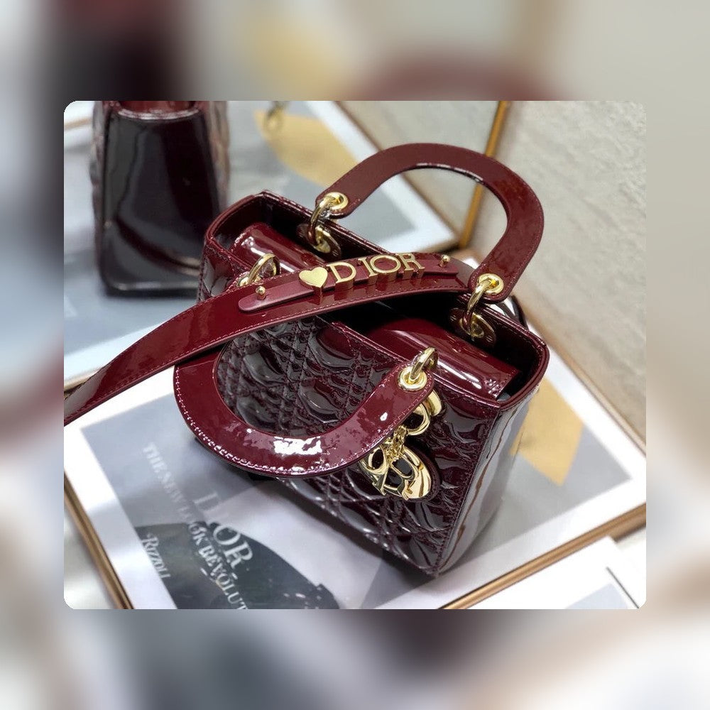 Anum Bags Detail