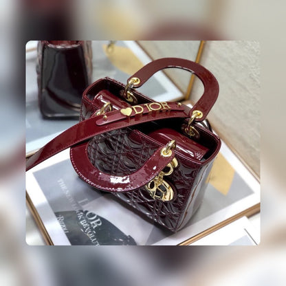 Anum Bags Detail