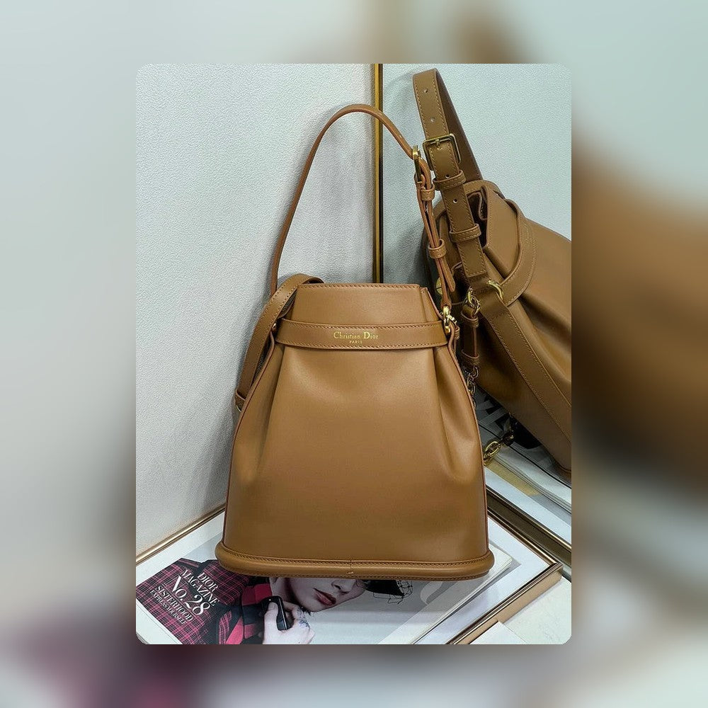Anum Bags Detail