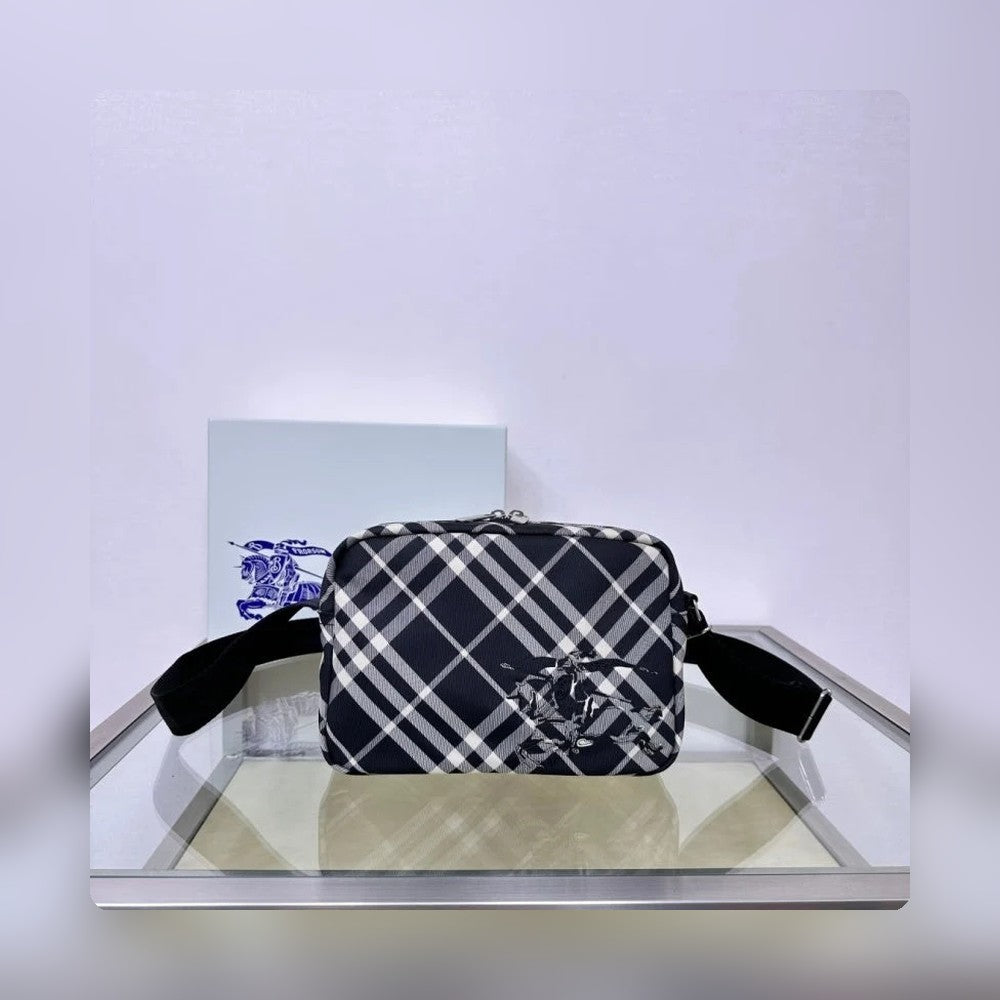 Anum Bags - DESIGNER BAGS FOR WOMEN - AFFORDABLE LUXURY BAGS - 17331