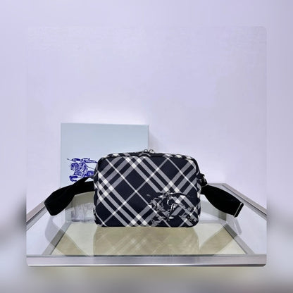Anum Bags - DESIGNER BAGS FOR WOMEN - AFFORDABLE LUXURY BAGS - 17331