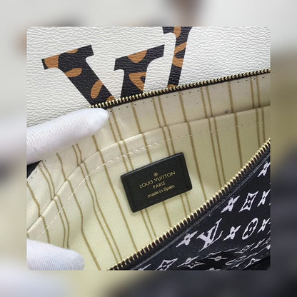 Anum Bags - DESIGNER BAGS FOR WOMEN - AFFORDABLE LUXURY BAGS - 4068