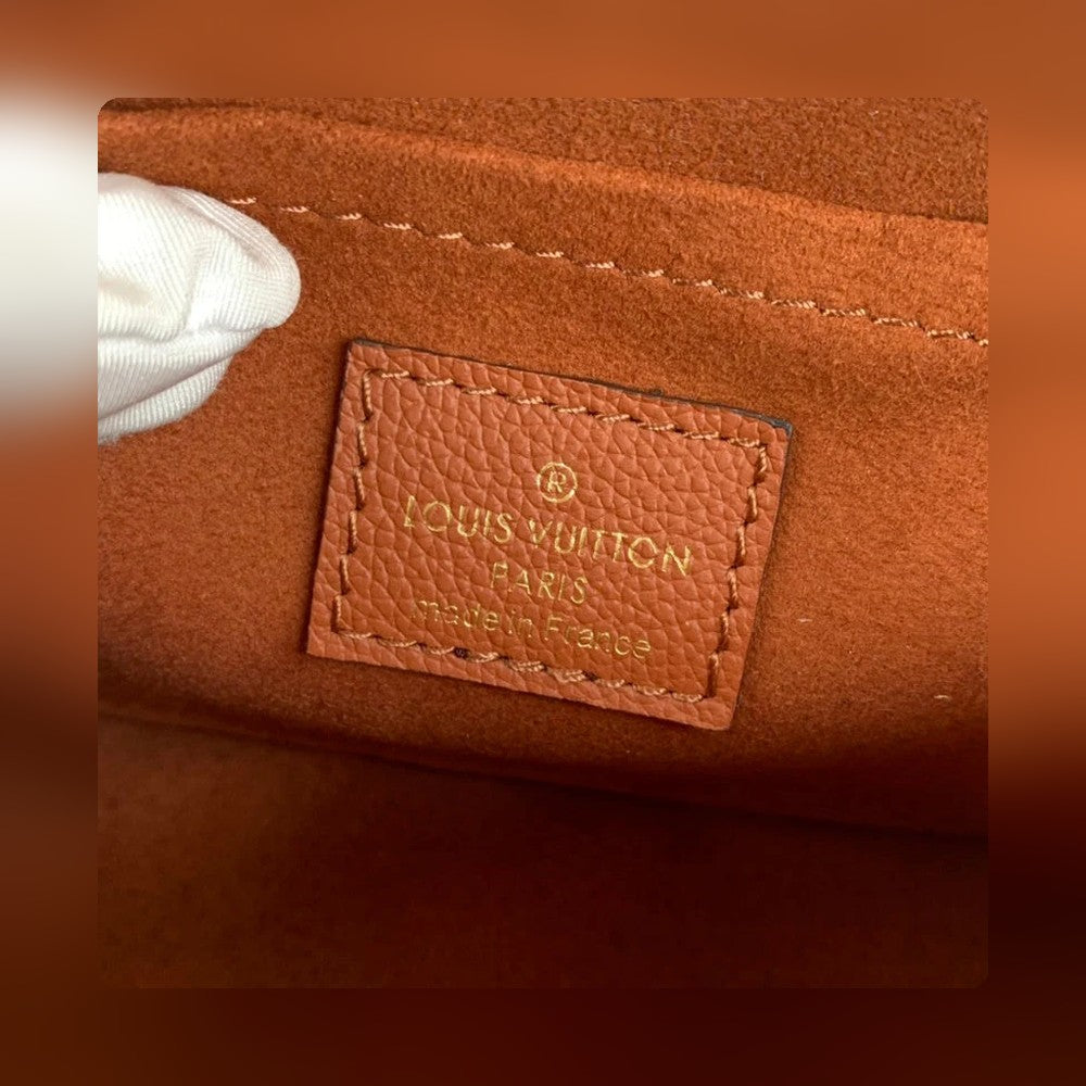 Anum Bags - Best High-End Brands in One Place - AFFORDABLE LUXURY BAGS - 16888