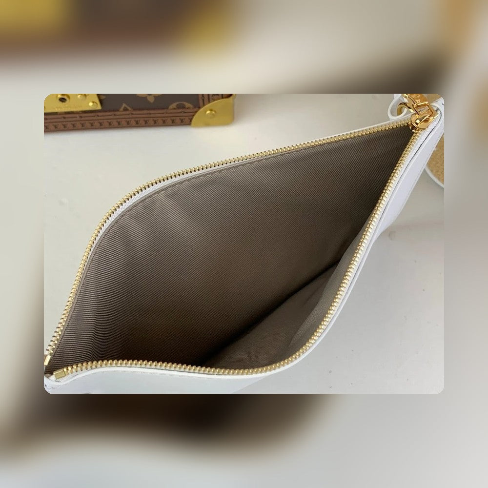 Anum Bags ln Luxury Bag --56030