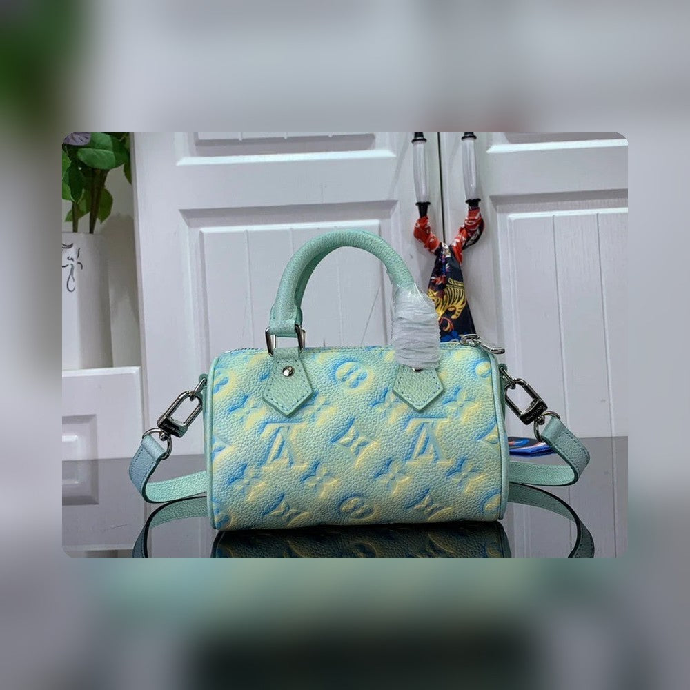 Anum Bags Detail