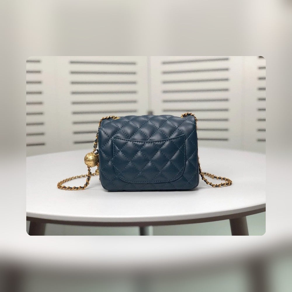 Anum Bags Detail