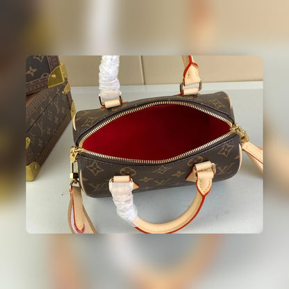 Anum Bags - Premium Luxury Goods and Accessories - AFFORDABLE LUXURY BAGS - 16525
