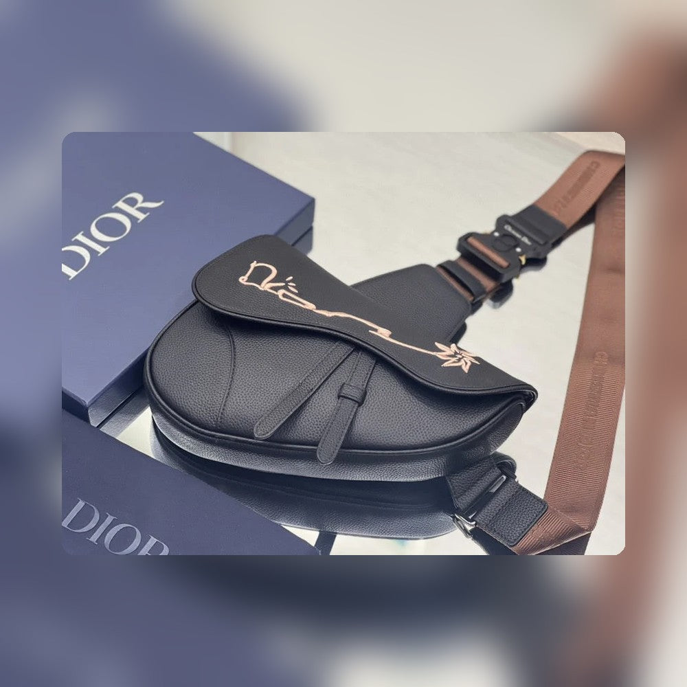 Anum Bags Detail