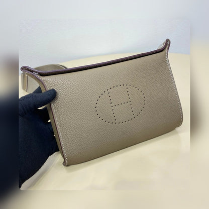 new-luxury-designer-bags-nm23341