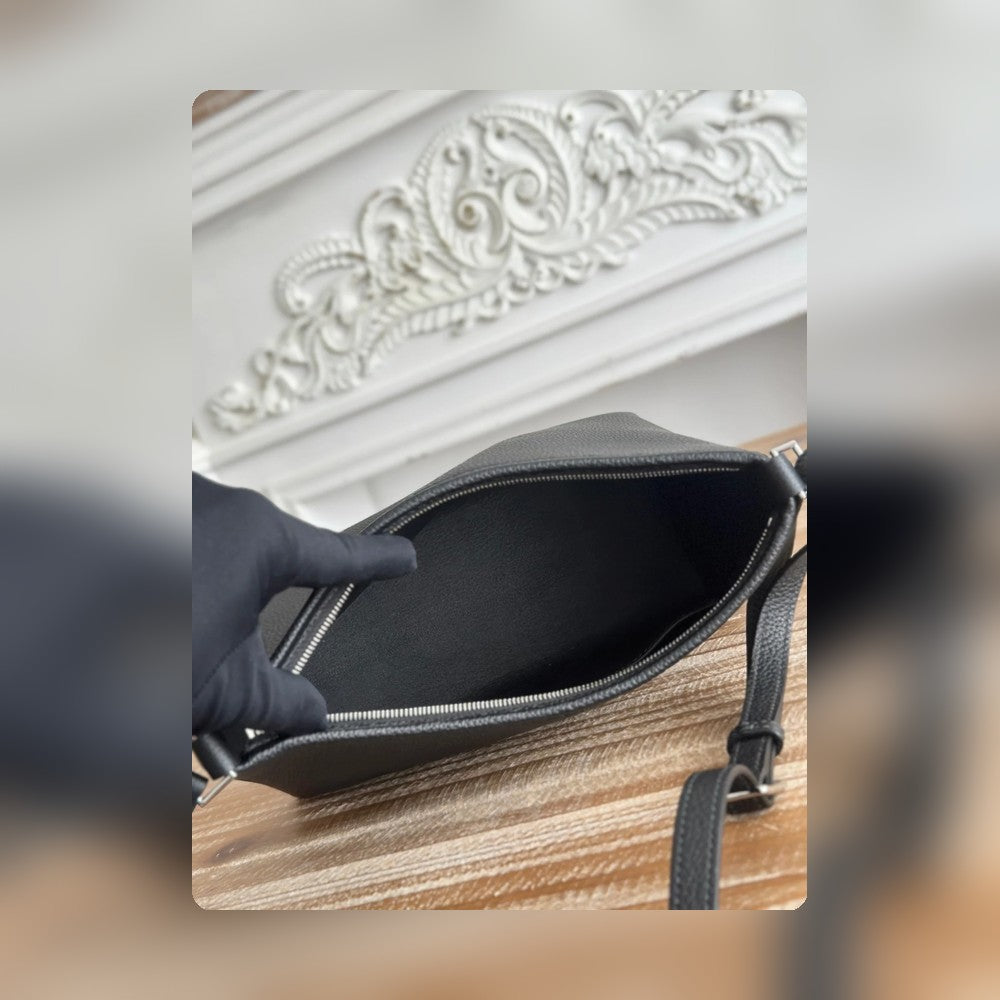 new-luxury-designer-bags-nm23296