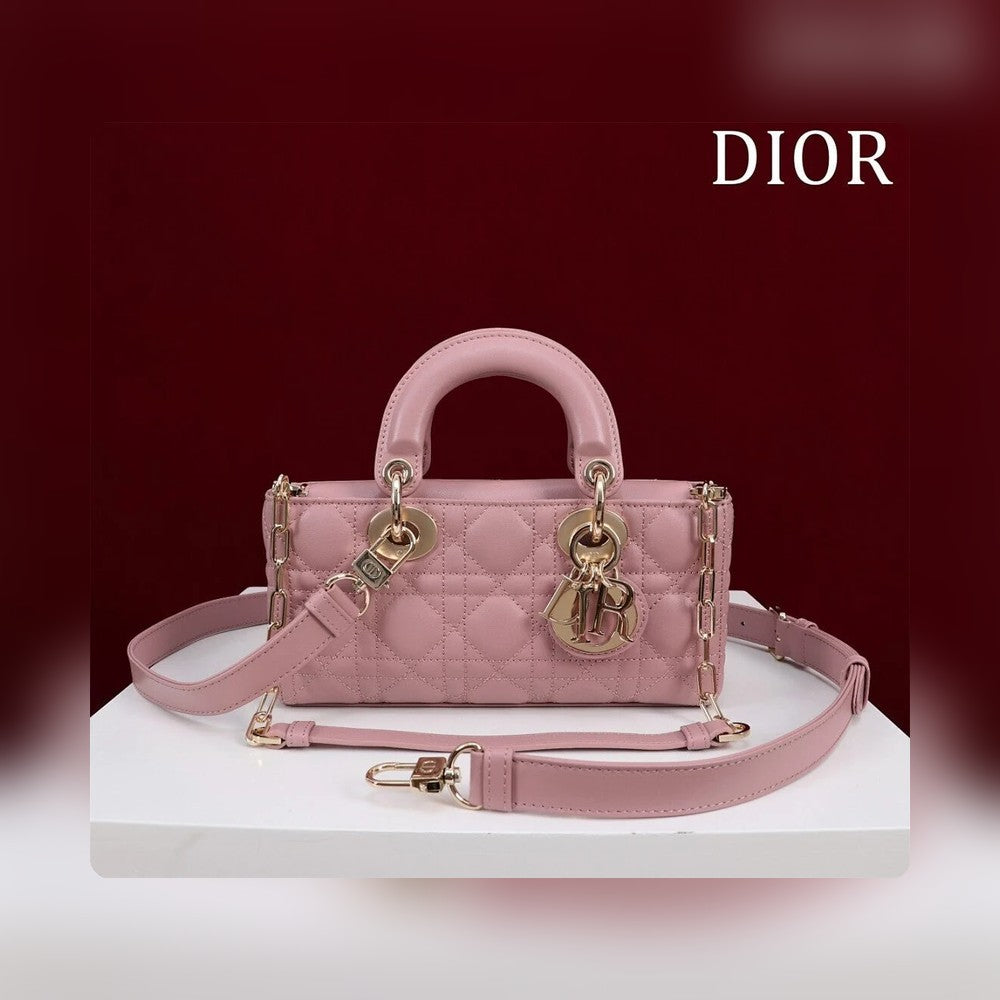 Anum Bags - High-Quality Designer Products for You - AFFORDABLE LUXURY BAGS - 18922