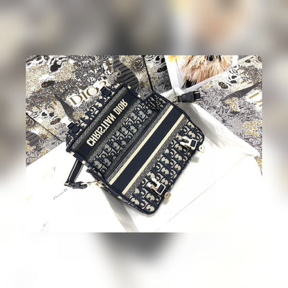 Anum Bags Detail