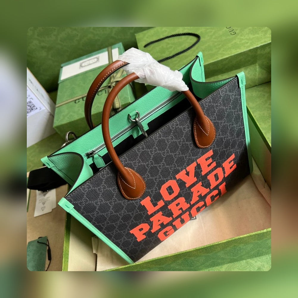 Anum Bags Detail