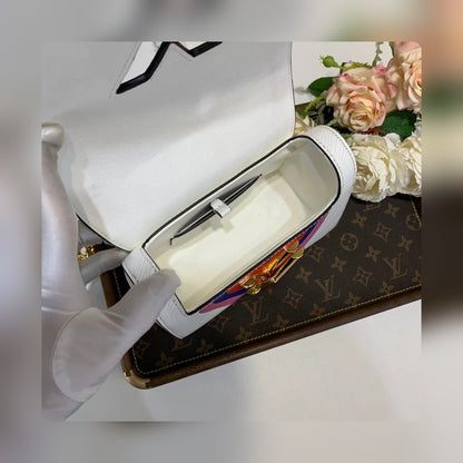 Anum Bags - Best High-End Brands in One Place - AFFORDABLE LUXURY BAGS - 17064
