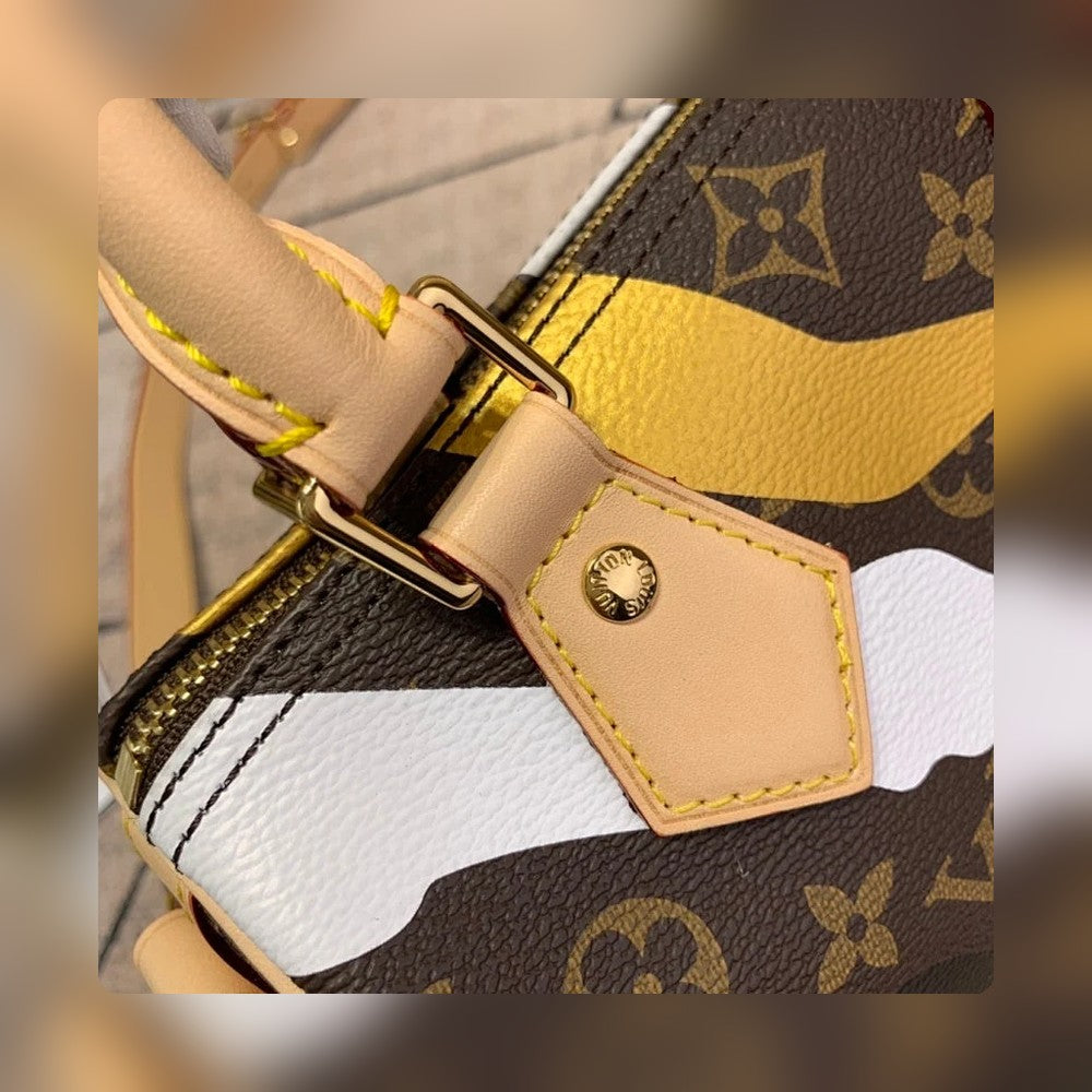 Anum Bags ln Luxury Bag --56721