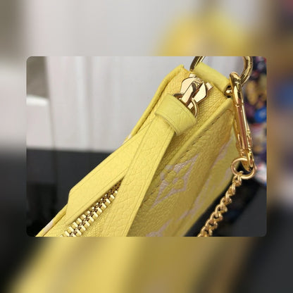Anum Bags Detail