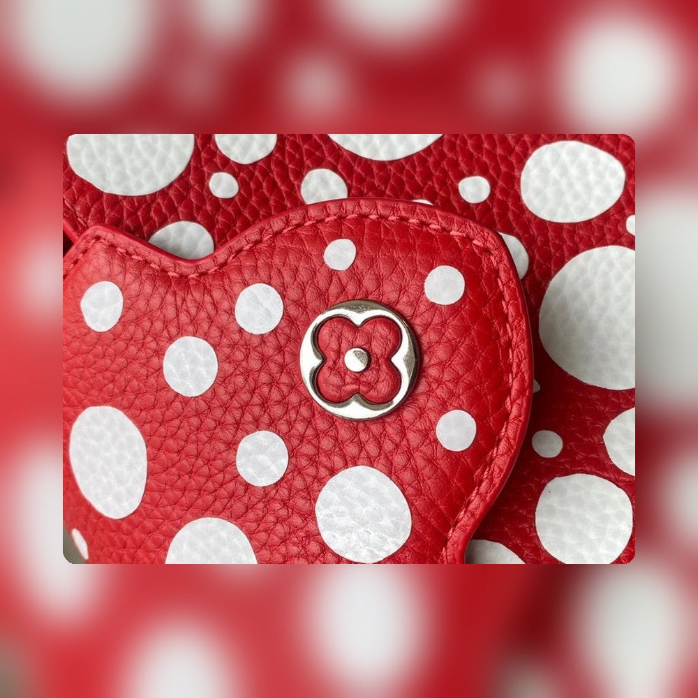Anum Bags Detail