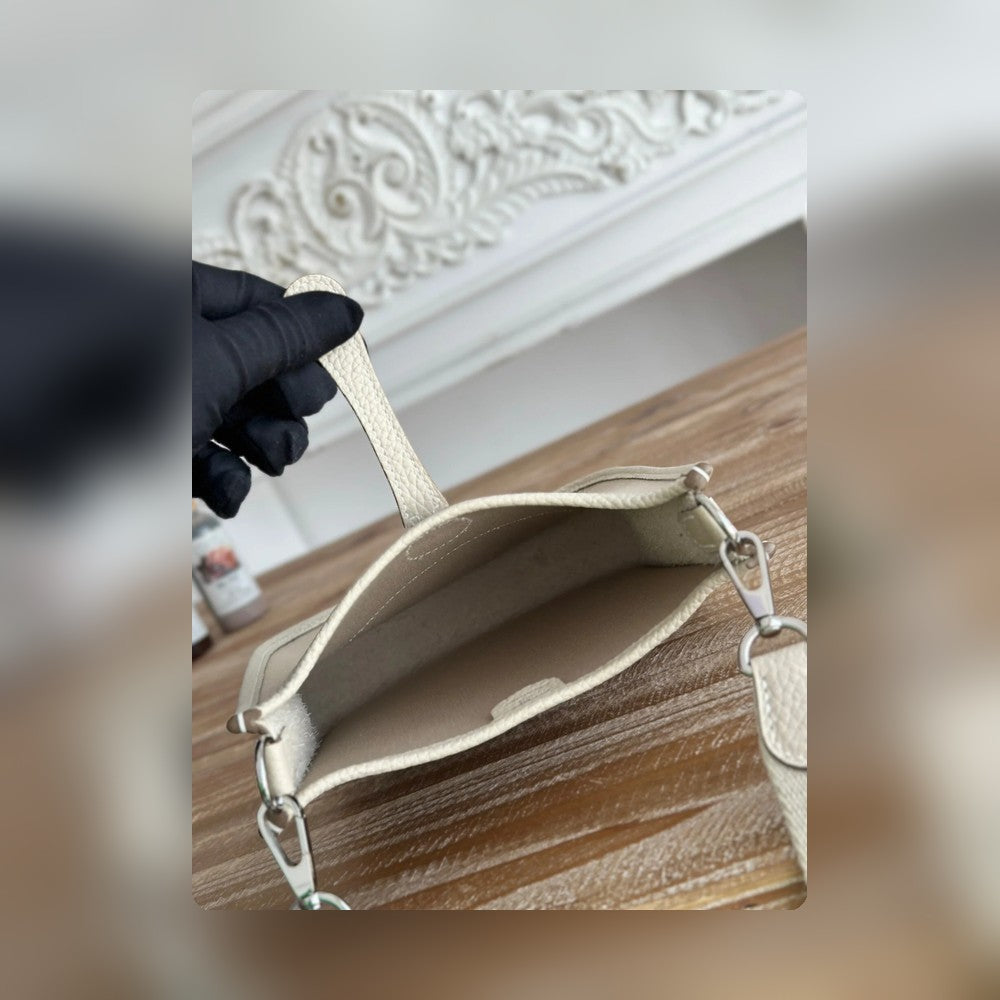 new-luxury-designer-bags-nm23347