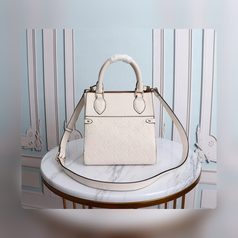 Anum Bags Detail