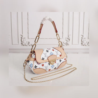 Anum Bags Detail