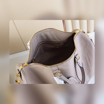 Anum Bags ln Luxury Bag --56370
