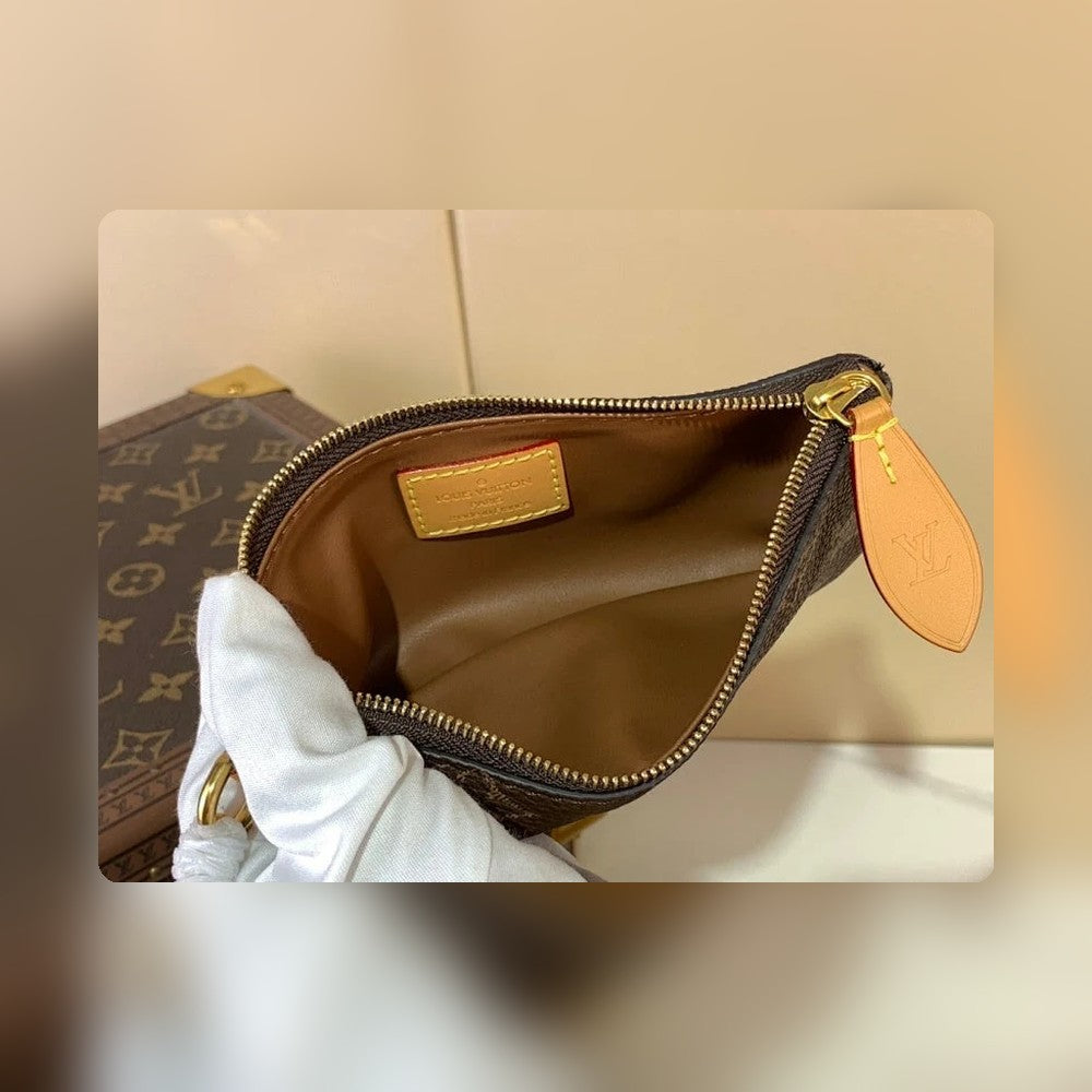 Anum Bags ln Luxury Bag --56242