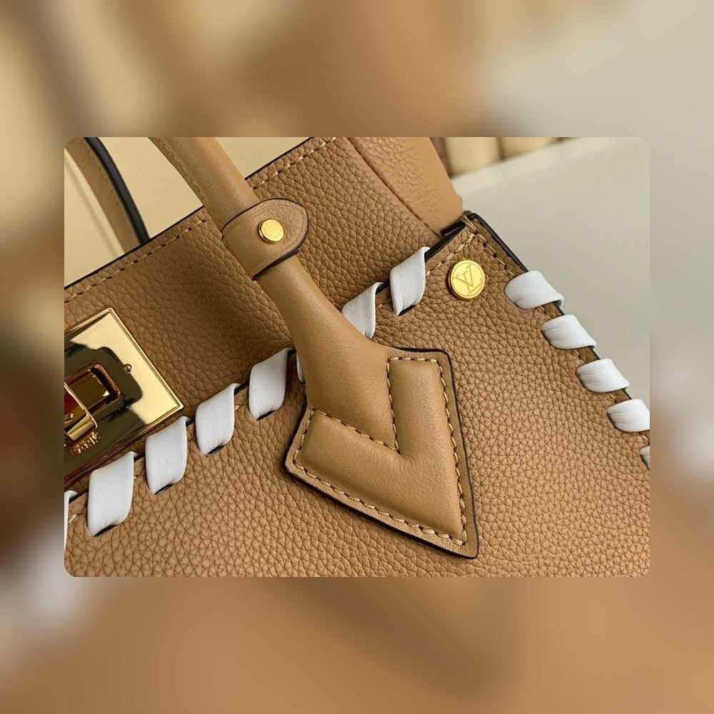 Anum Bags ln Luxury Bag --57981