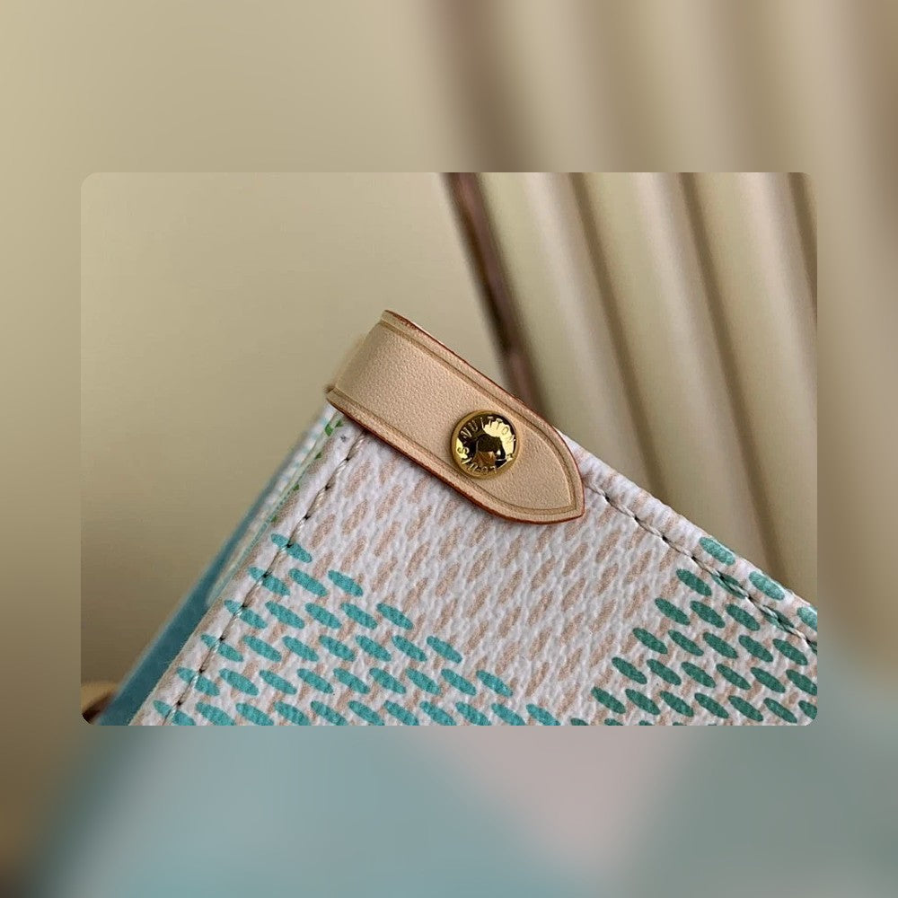 Anum Bags ln Luxury Bag --56145