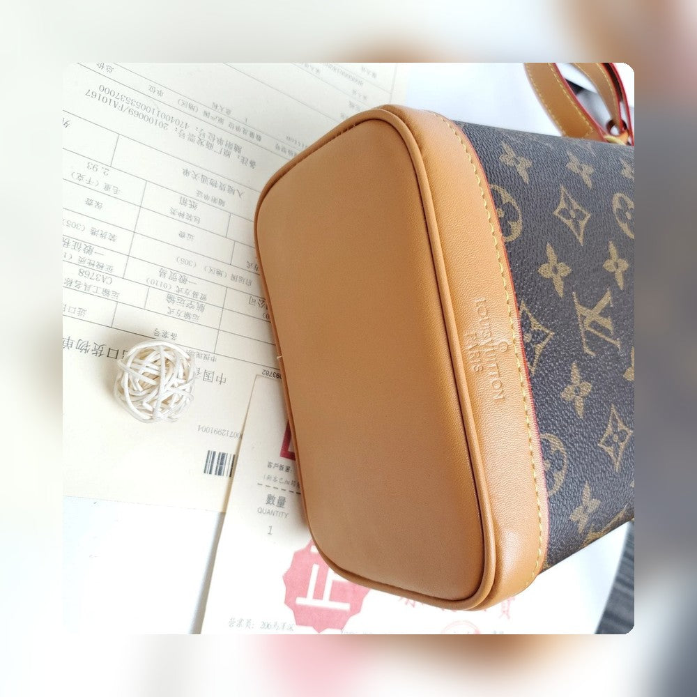 Anum Bags Detail