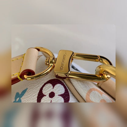 Anum Bags ln Luxury Bag --56148