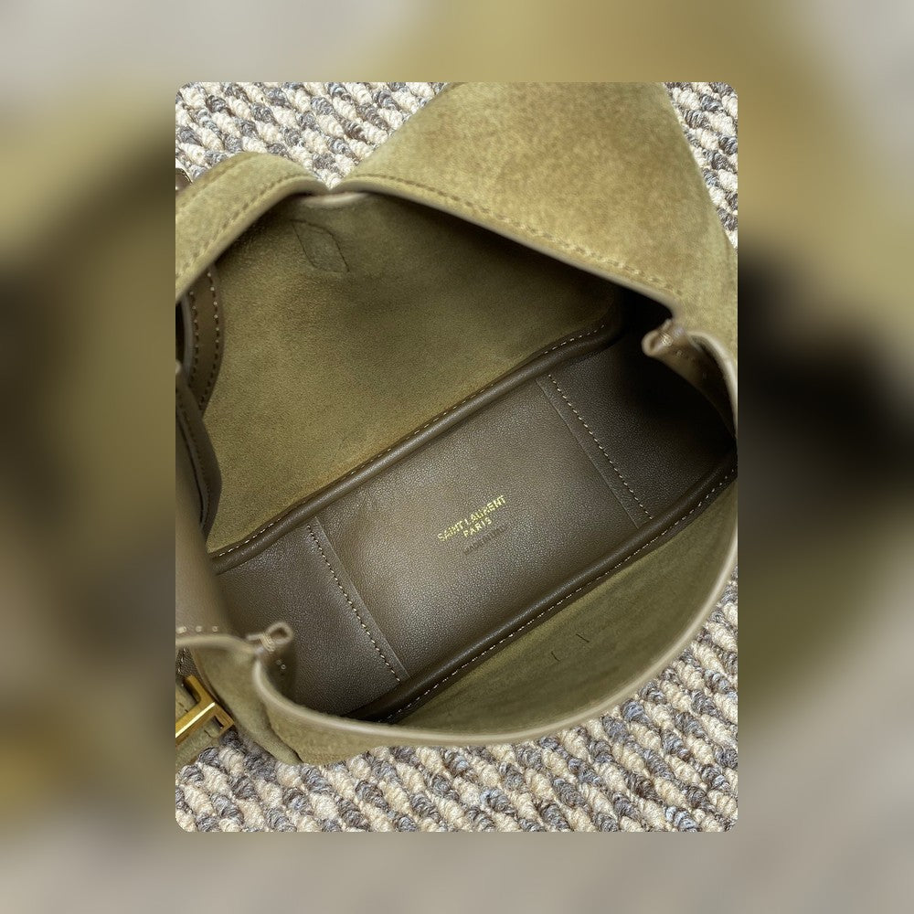 Anum Bags - High-Quality Designer Products for You - AFFORDABLE LUXURY BAGS - 15582