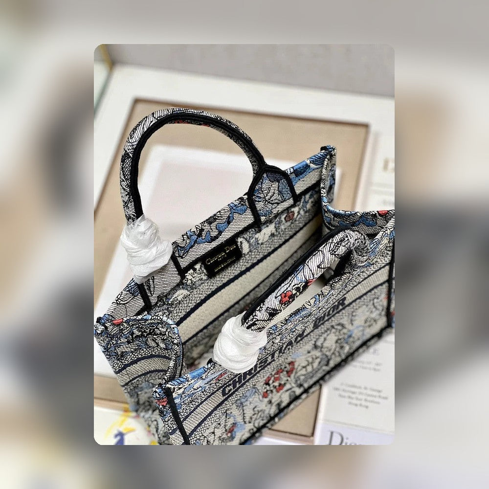 Anum Bags Detail