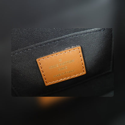 Anum Bags - High-Quality Designer Products for You - AFFORDABLE LUXURY BAGS - 16378