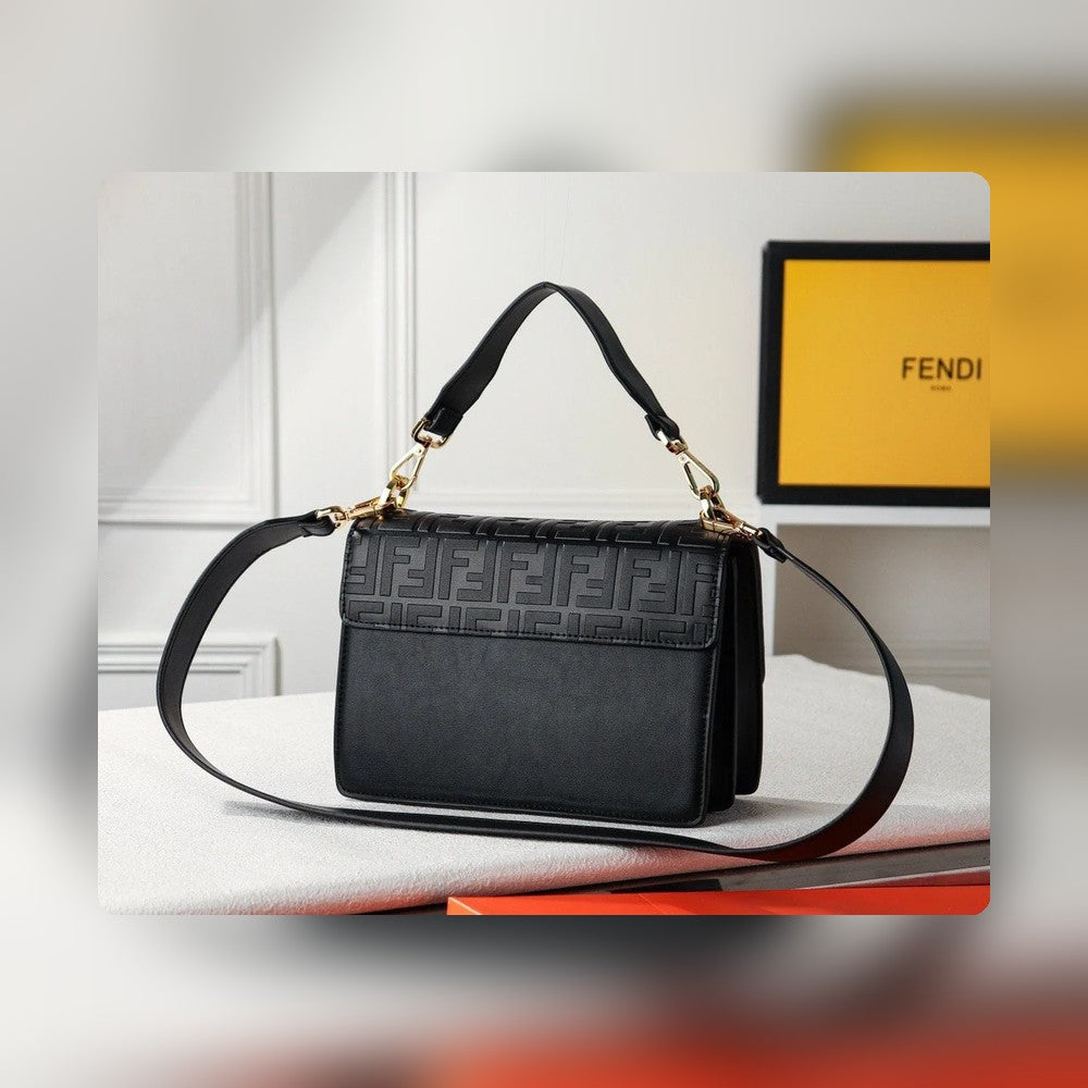 Anum Bags Detail