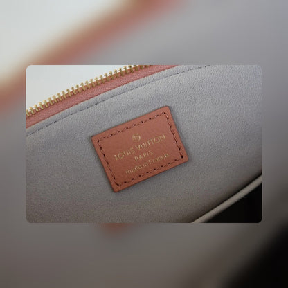 Anum Bags - High-Quality Designer Products for You - AFFORDABLE LUXURY BAGS - 16478