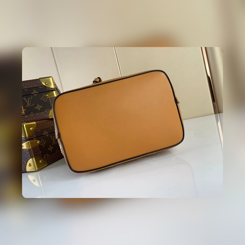 Anum Bags ln Luxury Bag --56843
