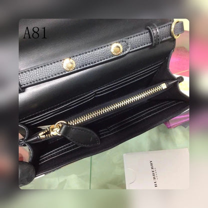 Anum Bags Detail