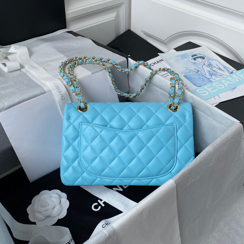 Anum Bags Detail