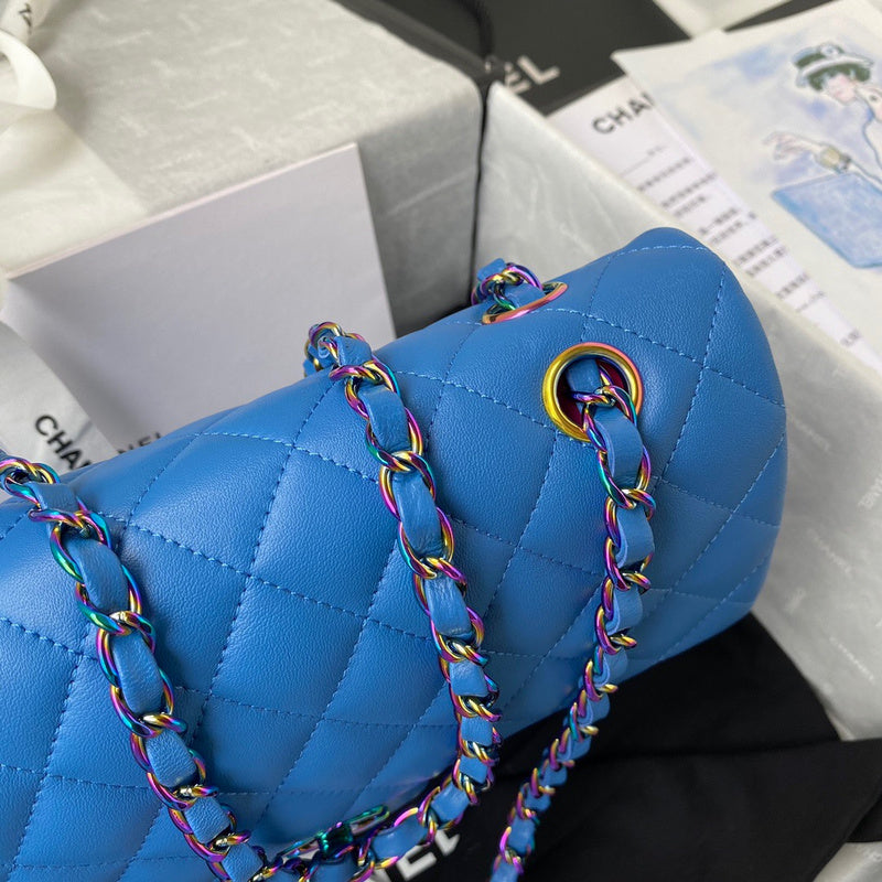 Anum Bags Detail