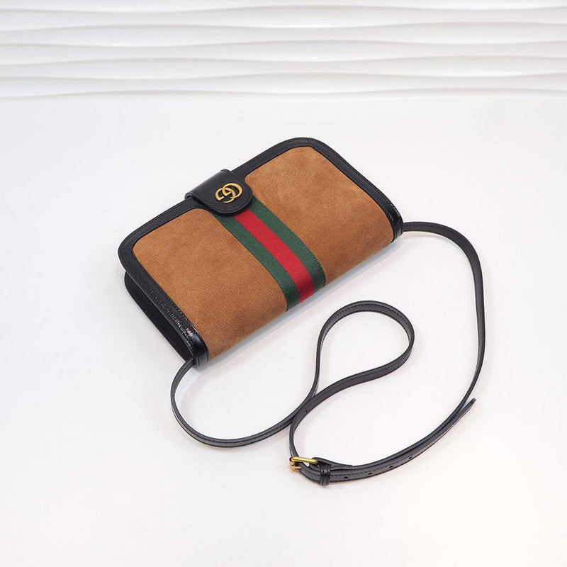 Anum Bags Detail