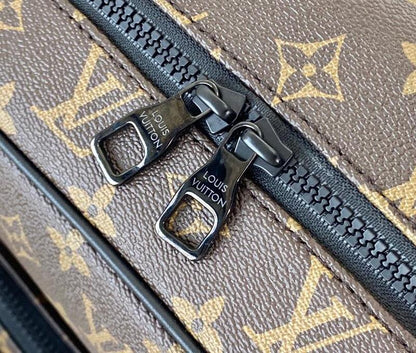 Anum Bags Detail