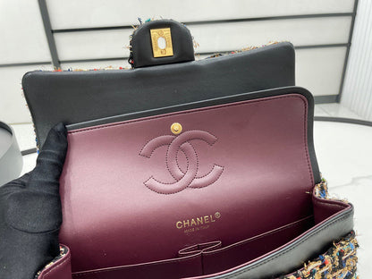 Anum Bags Detail