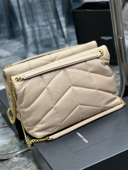 Anum Bags Detail