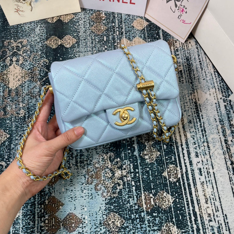 Anum Bags Detail