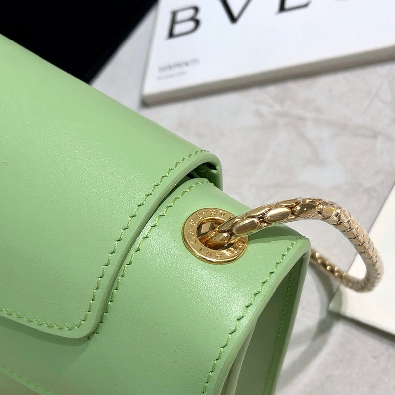 Anum Bags Detail