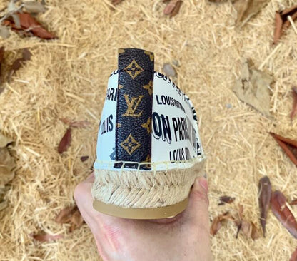 Anum Bags Detail